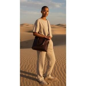 LOTTUSSE Tote two way leather bag Zip Top Handle